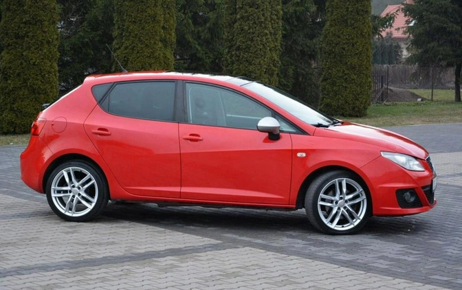 Seat Ibiza cena 26900 przebieg: 234100, rok produkcji 2012 z Borne Sulinowo małe 596
